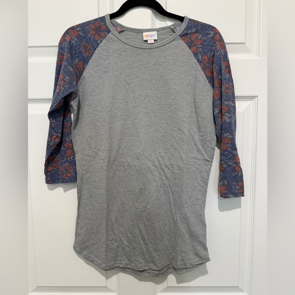 LuLaRoe Gray and Floral Randy Raglan Sleeve Top